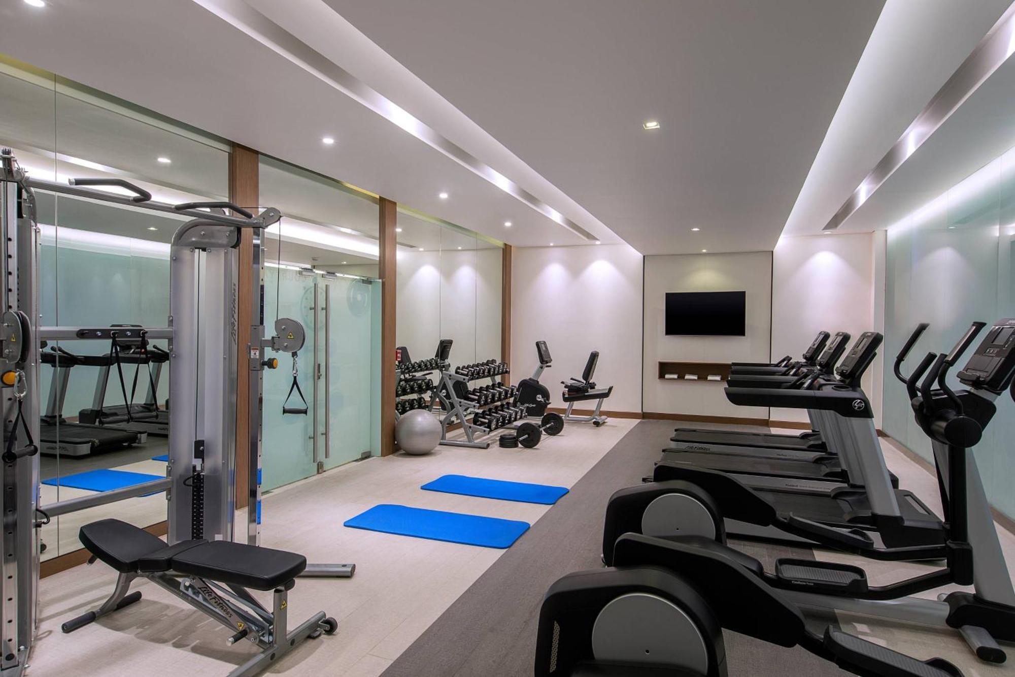 Courtyard By Marriott Riyadh Northern Ring Road Extérieur photo